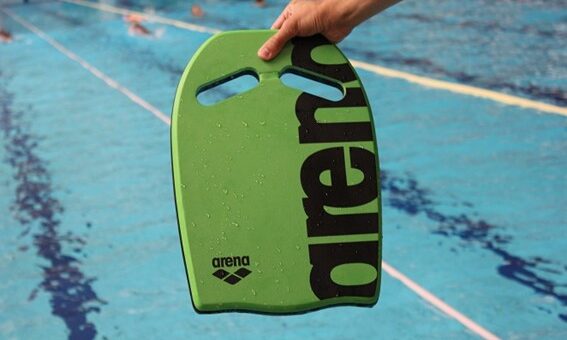 Treino de Pernas na Natação: 3 Regras de Ouro para Melhorar Seu Chute